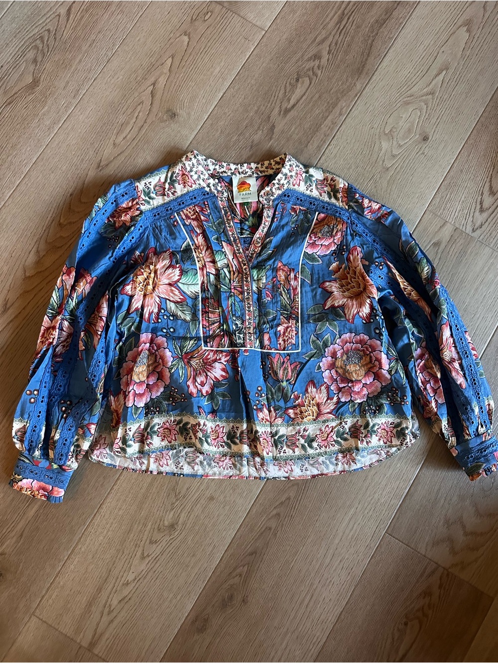 🌺 FARM Rio Wonderful Bouquet Blue Floral Long Sleeve Blouse | Size XS - Picture 9 of 16